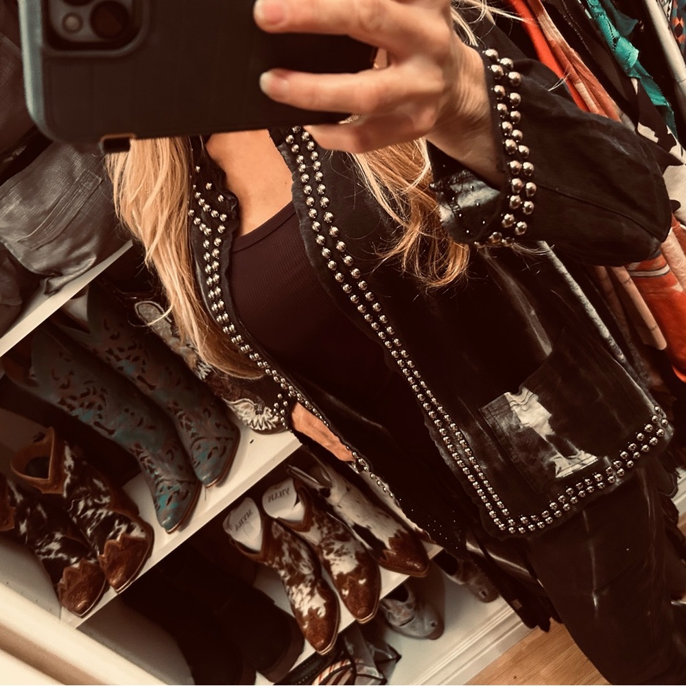 Vocal Black Tie Dye Studded Jacket and sweat pants sweat suit - Women - Picture 2 of 8